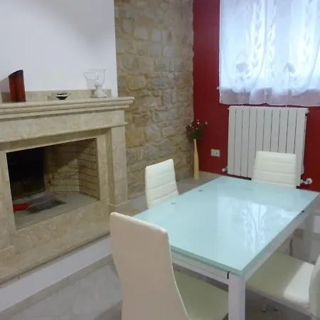 Sleeps 8 Pool Wifi *